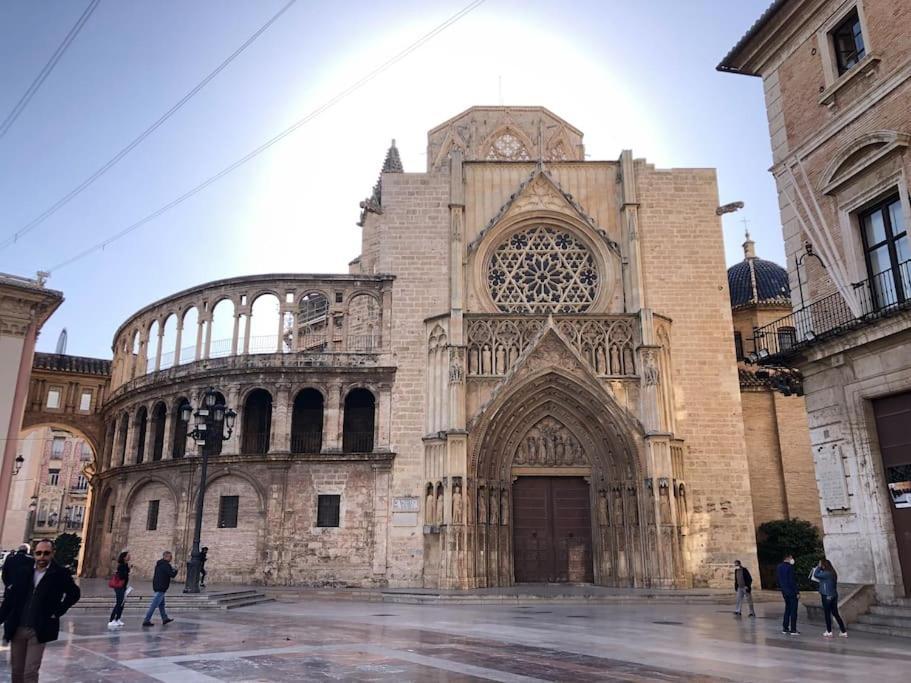 Loft Con Estilo Y Terraza En Centro Historico Leilighet Valencia Eksteriør bilde